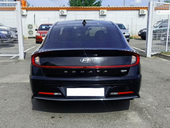 Hyundai Sonata VIII (DN8) с пробегом 2020 года, цена 1 995 000 рублей, 111500 км, седан, Автокод Объявления