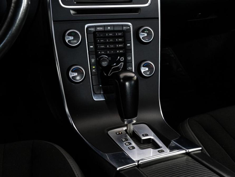 Volvo S60 II Санкт-Петербург  - изображение 13