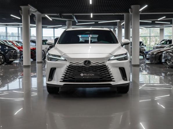 Lexus RX V с пробегом 2025 года, цена 7 400 000 рублей, 5371 км, внедорожник, Автокод Объявления