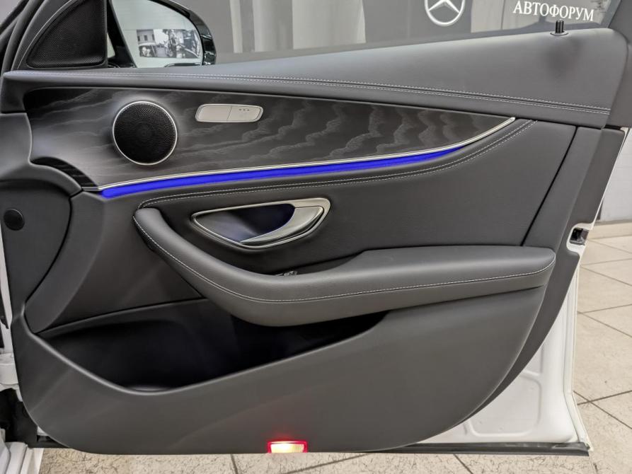 Mercedes-Benz E-Класс V (W213 S213 C238) Рестайлинг Москва  - изображение 24