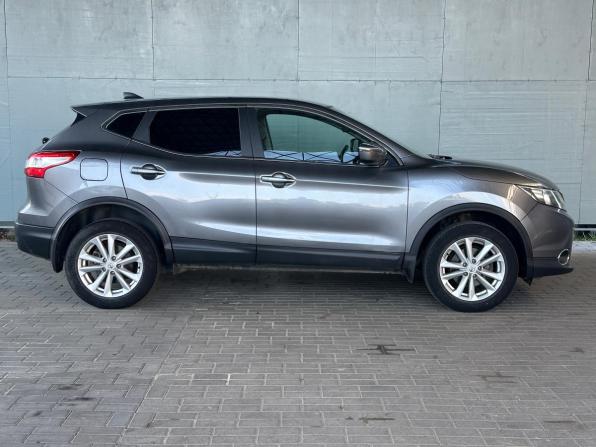 Nissan Qashqai II с пробегом 2017 года, цена 1 399 000 рублей, 114604 км, внедорожник, Автокод Объявления