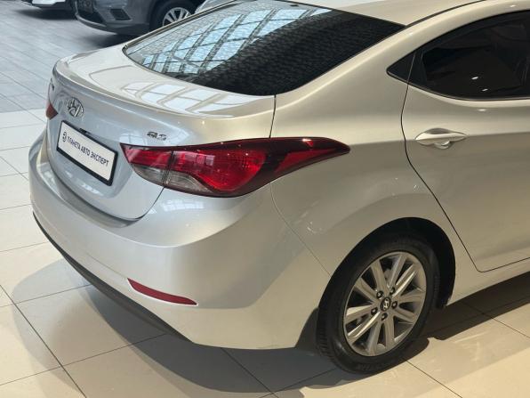 Hyundai Elantra V (MD) Рестайлинг с пробегом 2015 года, цена 1 299 000 рублей, 95666 км, седан, Автокод Объявления