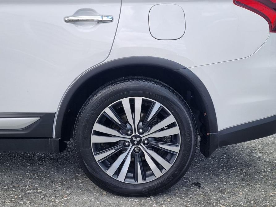 Mitsubishi Outlander III Рестайлинг 3 Екатеринбург  - изображение 11
