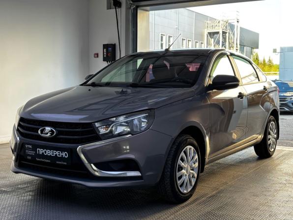 Lada (ВАЗ) Vesta I с пробегом 2017 года, цена 900 000 рублей, 145000 км, седан, Автокод Объявления