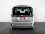 Toyota Voxy III (R80) Рестайлинг Иркутск  - изображение 28