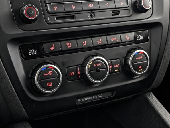 Volkswagen Jetta VI с пробегом 2014 года, цена 1 125 000 рублей, 106091 км, седан, Автокод Объявления