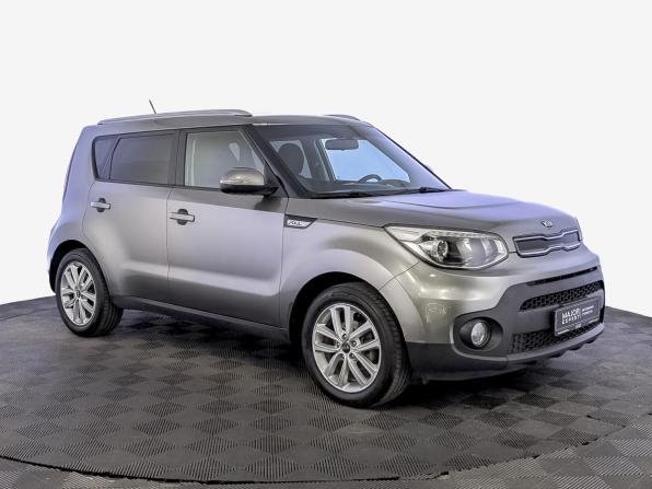 Kia Soul II Рестайлинг с пробегом 2017 года, цена 1 450 000 рублей, 95008 км, хэтчбек, Автокод Объявления