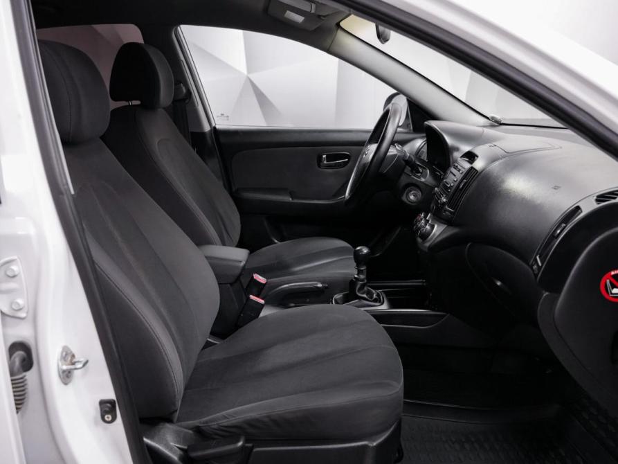 Hyundai Elantra IV (HD) Ульяновск  - изображение 12
