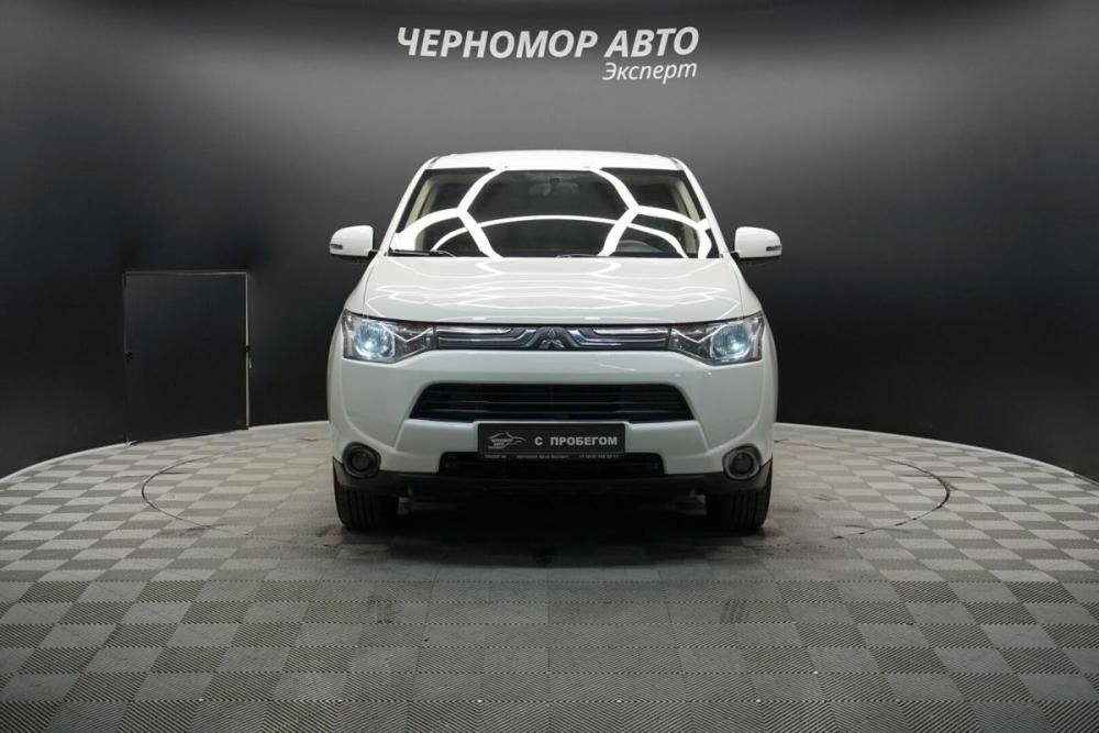 Mitsubishi Outlander III Крым  - изображение 8