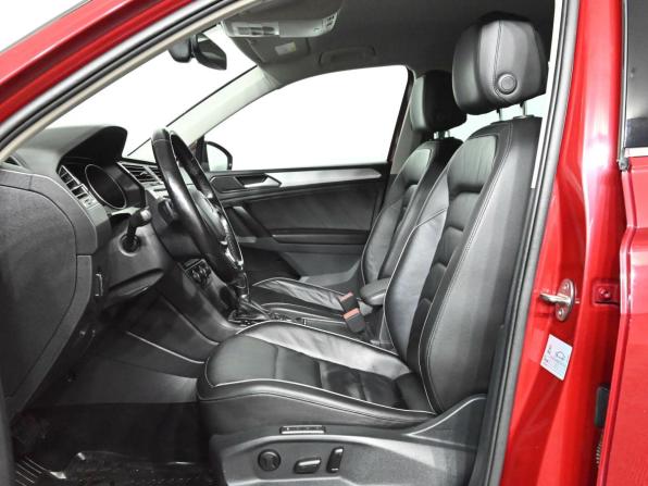 Volkswagen Tiguan II с пробегом 2017 года, цена 2 500 000 рублей, 147782 км, внедорожник, Автокод Объявления