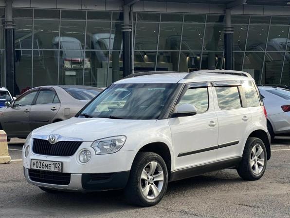 Skoda Yeti I с пробегом 2013 года, цена 795 000 рублей, 236989 км, внедорожник, Автокод Объявления