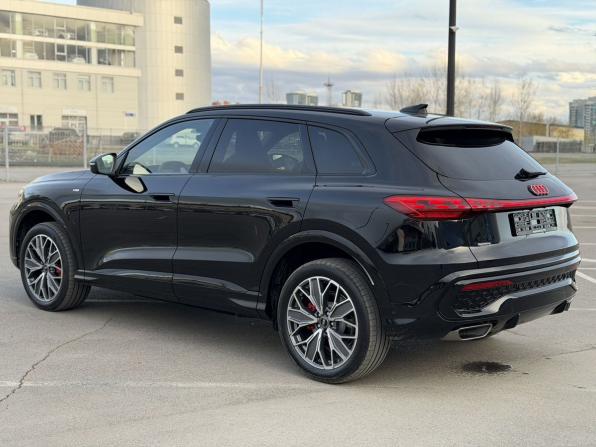 Audi Q5 III (GU) с пробегом 2026 года, цена 5 990 000 рублей, 25 км, внедорожник, Автокод Объявления