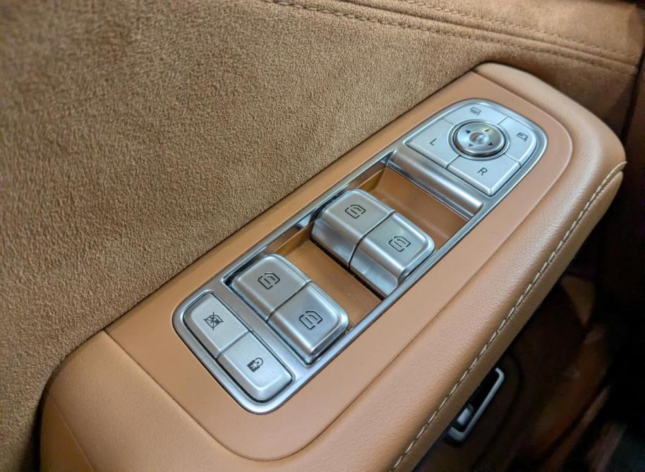 Hongqi H9 I Санкт-Петербург  - изображение 30