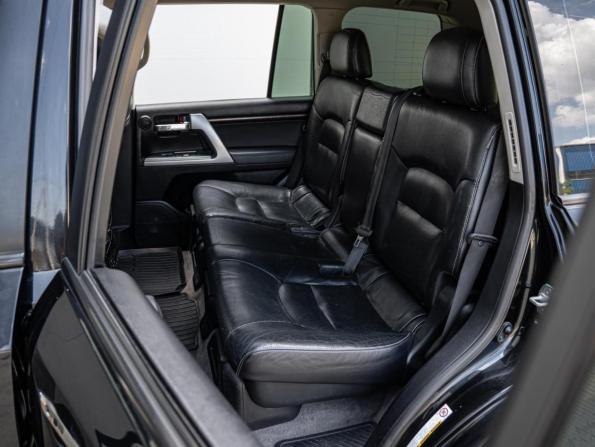 Toyota Land Cruiser 200 Series с пробегом 2012 года, цена 3 600 000 рублей, 385455 км, внедорожник, Автокод Объявления