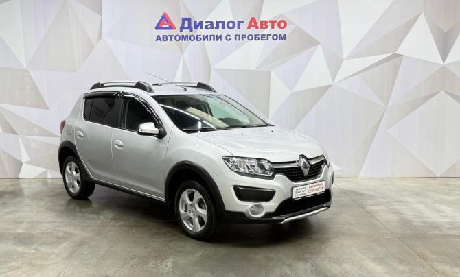 Renault Sandero II с пробегом 2017 года, цена 990 000 рублей, 54243 км, хэтчбек, Автокод Объявления