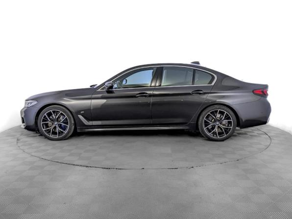 BMW 5 серии VII (G30/G31/G38) Рестайлинг с пробегом 2022 года, цена 5 550 000 рублей, 46630 км, седан, Автокод Объявления