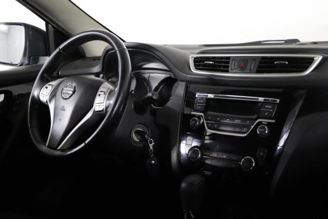 Nissan Qashqai II с пробегом 2017 года, цена 1 709 990 рублей, 120780 км, внедорожник, Автокод Объявления
