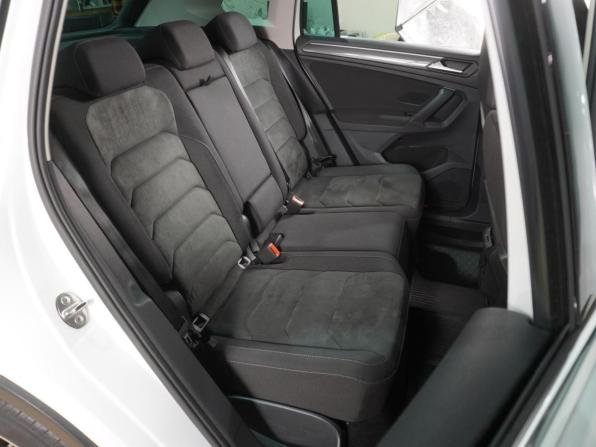Volkswagen Tiguan II с пробегом 2018 года, цена 2 999 000 рублей, 79972 км, внедорожник, Автокод Объявления
