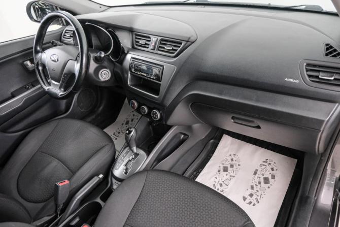 Kia Rio III Рестайлинг с пробегом 2015 года, цена 1 099 000 рублей, 125500 км, седан, Автокод Объявления