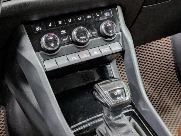 Skoda Kodiaq I с пробегом 2018 года, цена 2 715 000 рублей, 98000 км, внедорожник, Автокод Объявления
