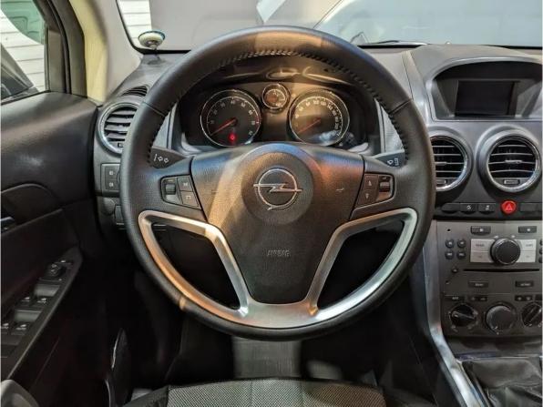 Opel Antara I Рестайлинг с пробегом 2012 года, цена 920 000 рублей, 187520 км, внедорожник, Автокод Объявления