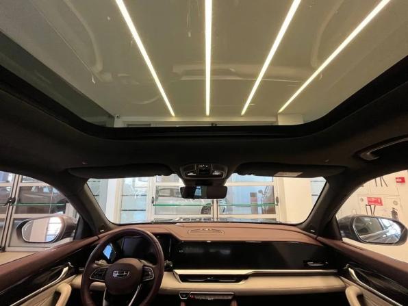 Geely Monjaro I с пробегом 2023 года, цена 3 000 000 рублей, 74695 км, внедорожник, Автокод Объявления