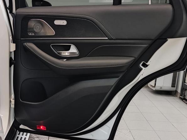 Mercedes-Benz GLE II (V167) Рестайлинг 2 с пробегом 2026 года, цена 15 990 000 рублей, 112 км, внедорожник, Автокод Объявления