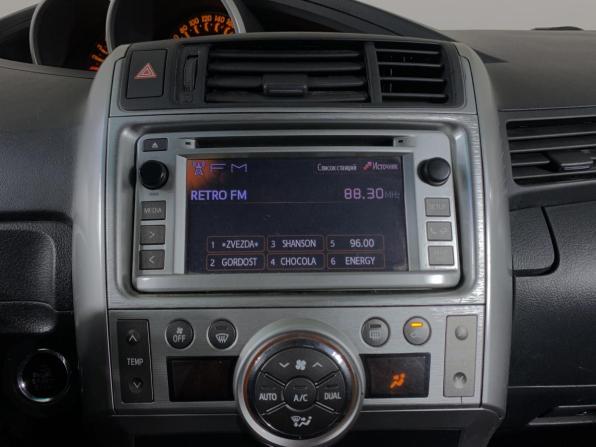 Toyota Verso I Рестайлинг с пробегом 2012 года, цена 860 000 рублей, 272708 км, компактвэн, Автокод Объявления