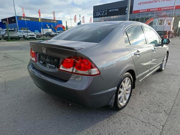 Honda Civic VIII Рестайлинг с пробегом 2010 года, цена 890 000 рублей, 292926 км, седан, Автокод Объявления