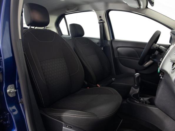 Renault Logan II с пробегом 2015 года, цена 399 000 рублей, 305907 км, седан, Автокод Объявления