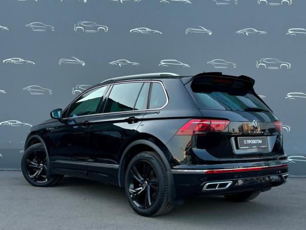 Volkswagen Tiguan II Рестайлинг с пробегом 2021 года, цена 3 790 500 рублей, 57602 км, внедорожник, Автокод Объявления