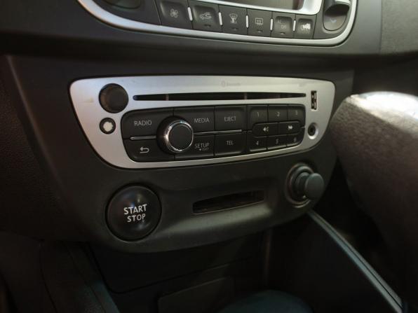 Renault Megane III Рестайлинг с пробегом 2013 года, цена 905 000 рублей, 159390 км, хэтчбек, Автокод Объявления