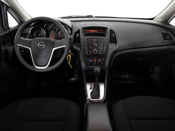 Opel Astra J Рестайлинг с пробегом 2012 года, цена 999 000 рублей, 80000 км, универсал, Автокод Объявления
