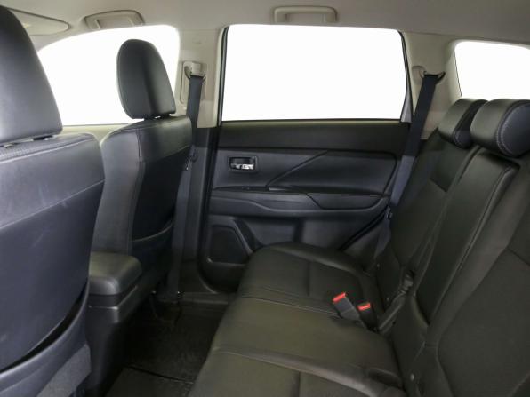 Mitsubishi Outlander III Рестайлинг 2 с пробегом 2016 года, цена 2 145 000 рублей, 86098 км, внедорожник, Автокод Объявления