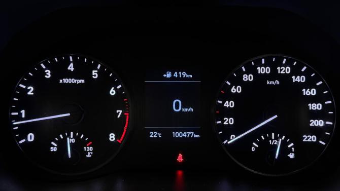 Hyundai Solaris II с пробегом 2019 года, цена 1 300 000 рублей, 100477 км, седан, Автокод Объявления