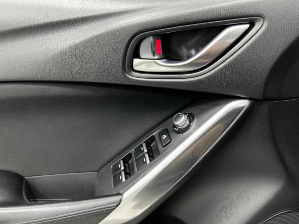 Mazda 6 III (GJ) Рестайлинг с пробегом 2016 года, цена 1 700 000 рублей, 179995 км, седан, Автокод Объявления