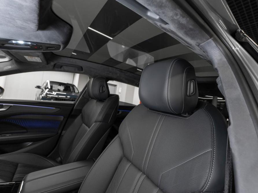Audi A6 VI (C9) Москва  - изображение 10