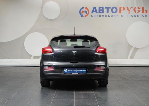 Kia Ceed II Рестайлинг с пробегом 2016 года, цена 999 000 рублей, 157850 км, хэтчбек, Автокод Объявления