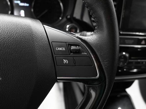 Mitsubishi Outlander III Рестайлинг 3 с пробегом 2020 года, цена 2 095 000 рублей, 141078 км, внедорожник, Автокод Объявления
