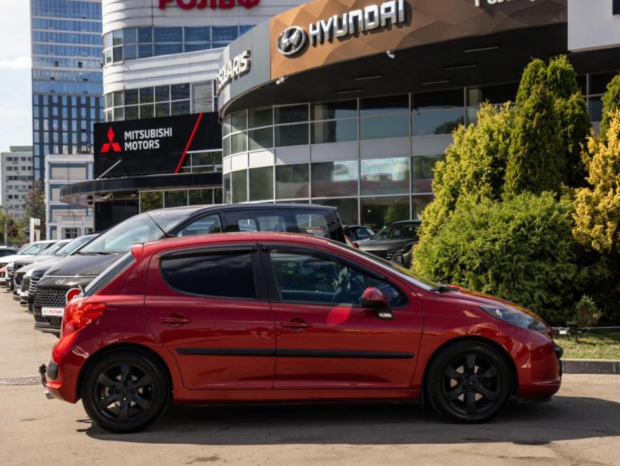 Peugeot 207 I Москва  - изображение 3