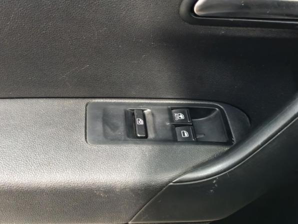 Volkswagen Polo V Рестайлинг с пробегом 2015 года, цена 766 000 рублей, 121994 км, седан, Автокод Объявления
