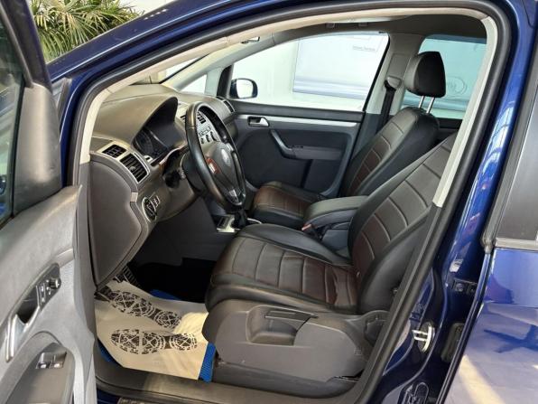 Volkswagen Touran I Рестайлинг с пробегом 2007 года, цена 637 000 рублей, 337861 км, компактвэн, Автокод Объявления
