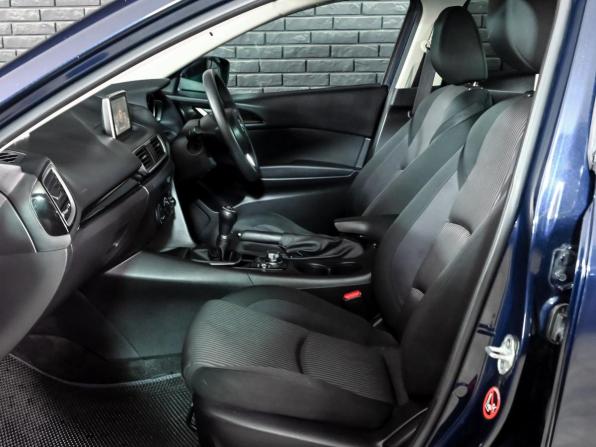 Mazda Axela III с пробегом 2013 года, цена 950 000 рублей, 144753 км, седан, Автокод Объявления