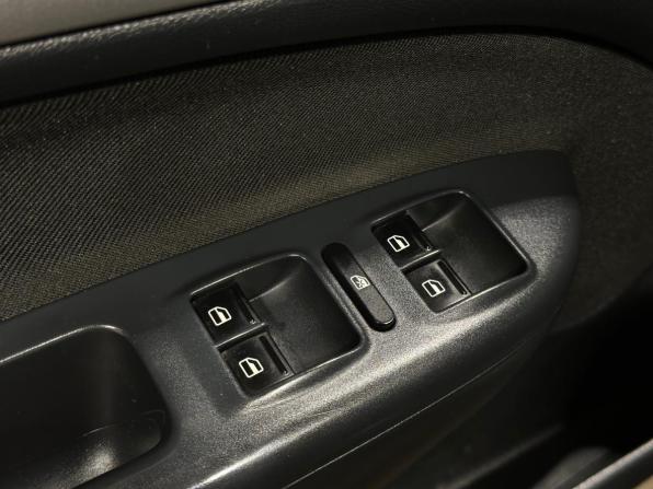 Skoda Octavia II (A5) Рестайлинг с пробегом 2013 года, цена 1 090 000 рублей, 134308 км, лифтбек, Автокод Объявления