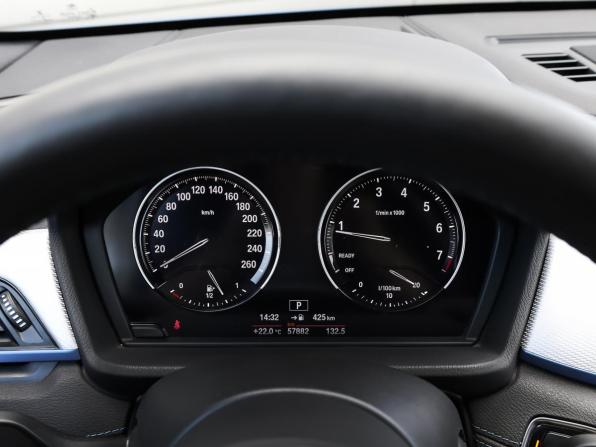 BMW X1 II (F48) Рестайлинг с пробегом 2019 года, цена 3 549 000 рублей, 57880 км, внедорожник, Автокод Объявления