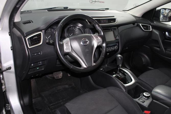 Nissan Qashqai II с пробегом 2018 года, цена 1 900 000 рублей, 79100 км, внедорожник, Автокод Объявления
