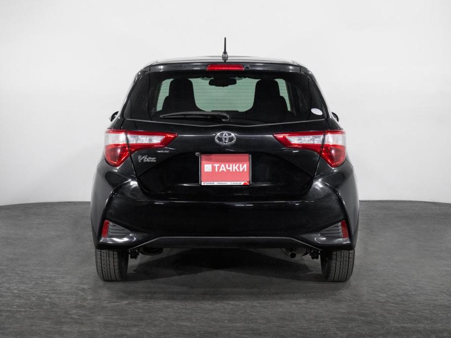 Toyota Vitz III (XP130) Рестайлинг 2 Иркутск  - изображение 4