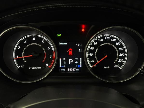 Mitsubishi Outlander II Рестайлинг с пробегом 2012 года, цена 1 399 000 рублей, 188100 км, внедорожник, Автокод Объявления