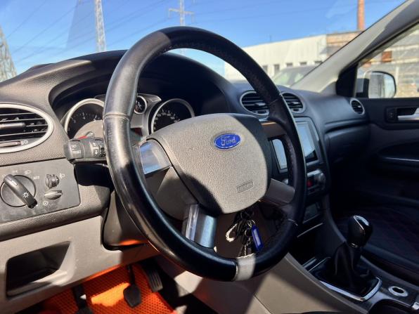 Ford Focus II Рестайлинг с пробегом 2008 года, цена 620 000 рублей, 121000 км, универсал, Автокод Объявления