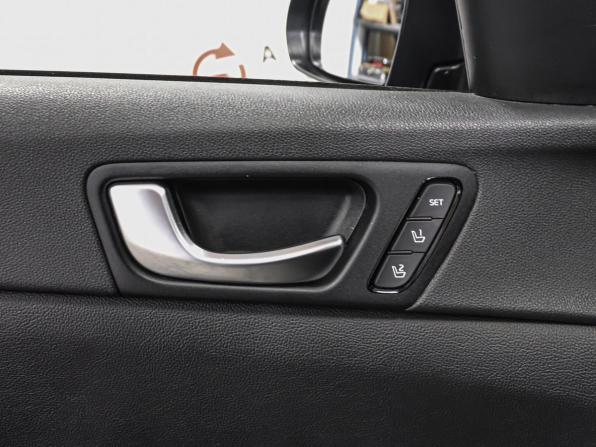 Kia Optima IV Рестайлинг с пробегом 2018 года, цена 2 049 000 рублей, 88886 км, седан, Автокод Объявления